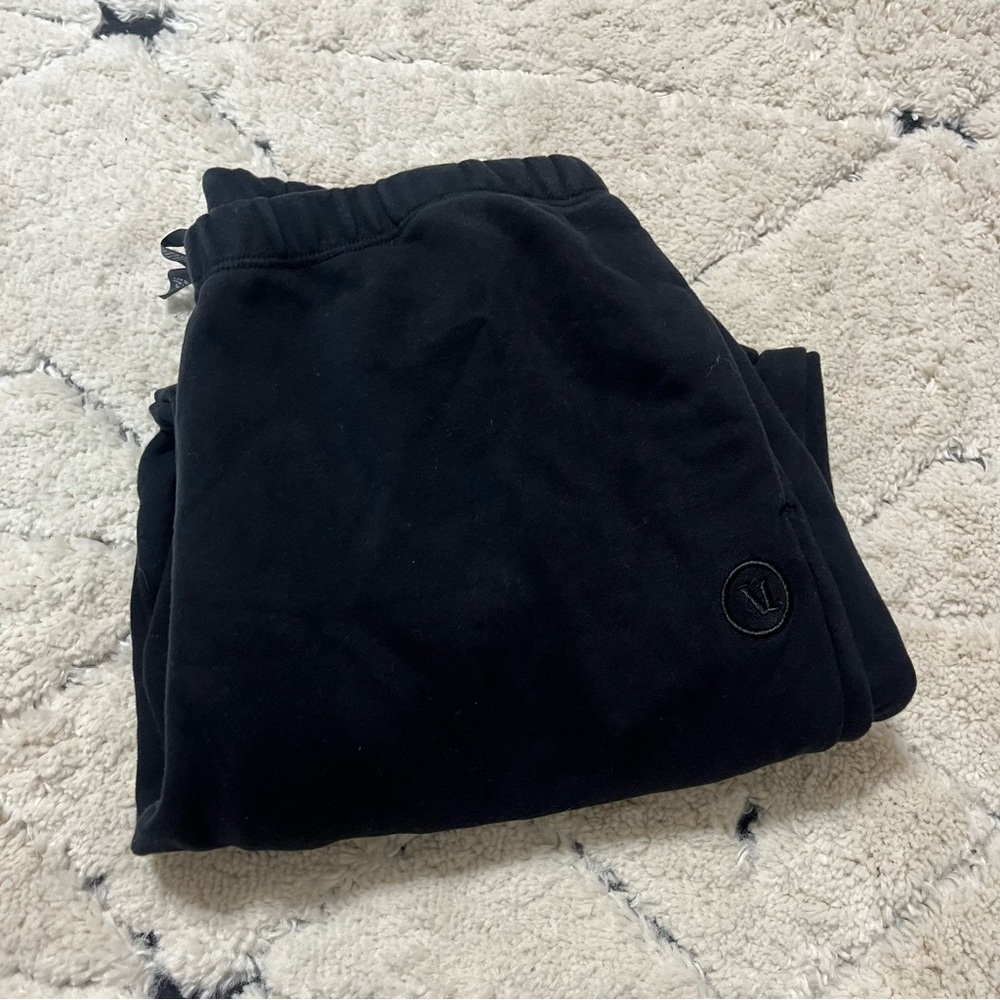 Vuori Black Sweatpants